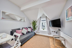 3 Princess Green - Portrush by the Sea
